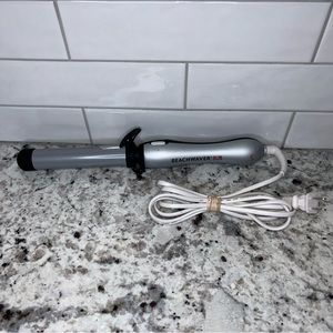 Beachwaver Pro 1.25" Rotating Curling Iron Ceramic Barrel BW3434 Silver Black